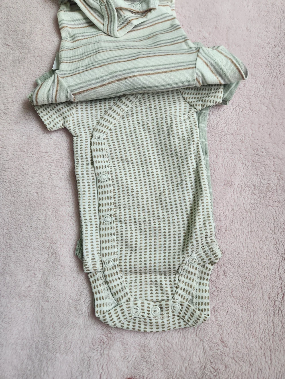 Carters carter short